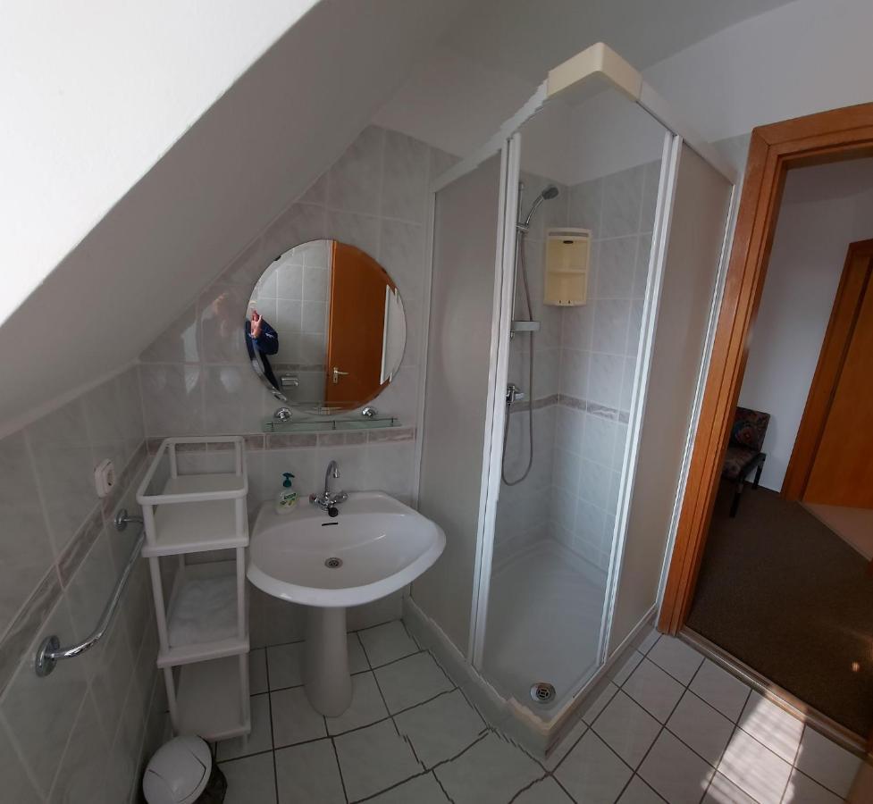 Emil Porta Hotell Balatongyörök Exteriör bild